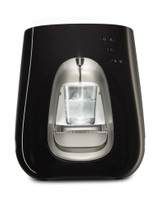 a511cff2 black t7 straight on glass of water 104l05k000000000000000